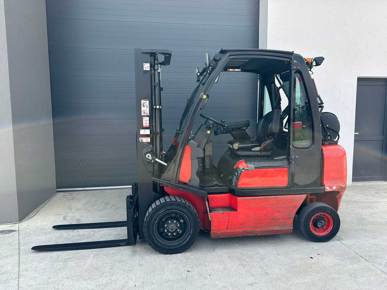 NISSAN - U1D2A25LQ - FORKLIFT TRUCKS - 2016 - Xe nâng: hình 2 NISSAN - U1D2A25LQ - FORKLIFT TRUCKS - 2016 - Xe nâng: hình 2