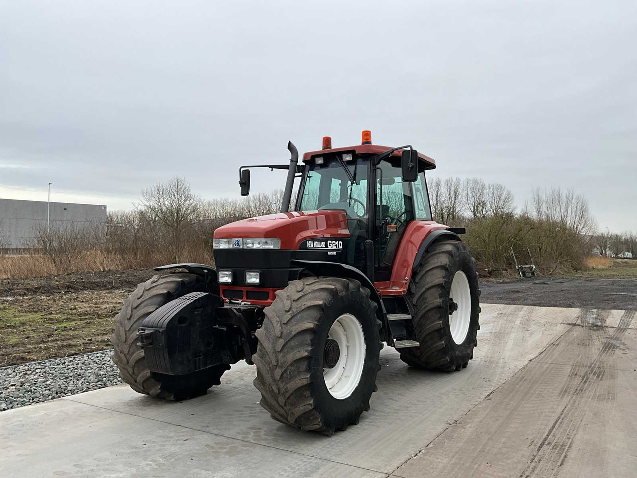 New Holland G210 DT fiatagri - Máy cày: hình 1 New Holland G210 DT fiatagri - Máy cày: hình 1