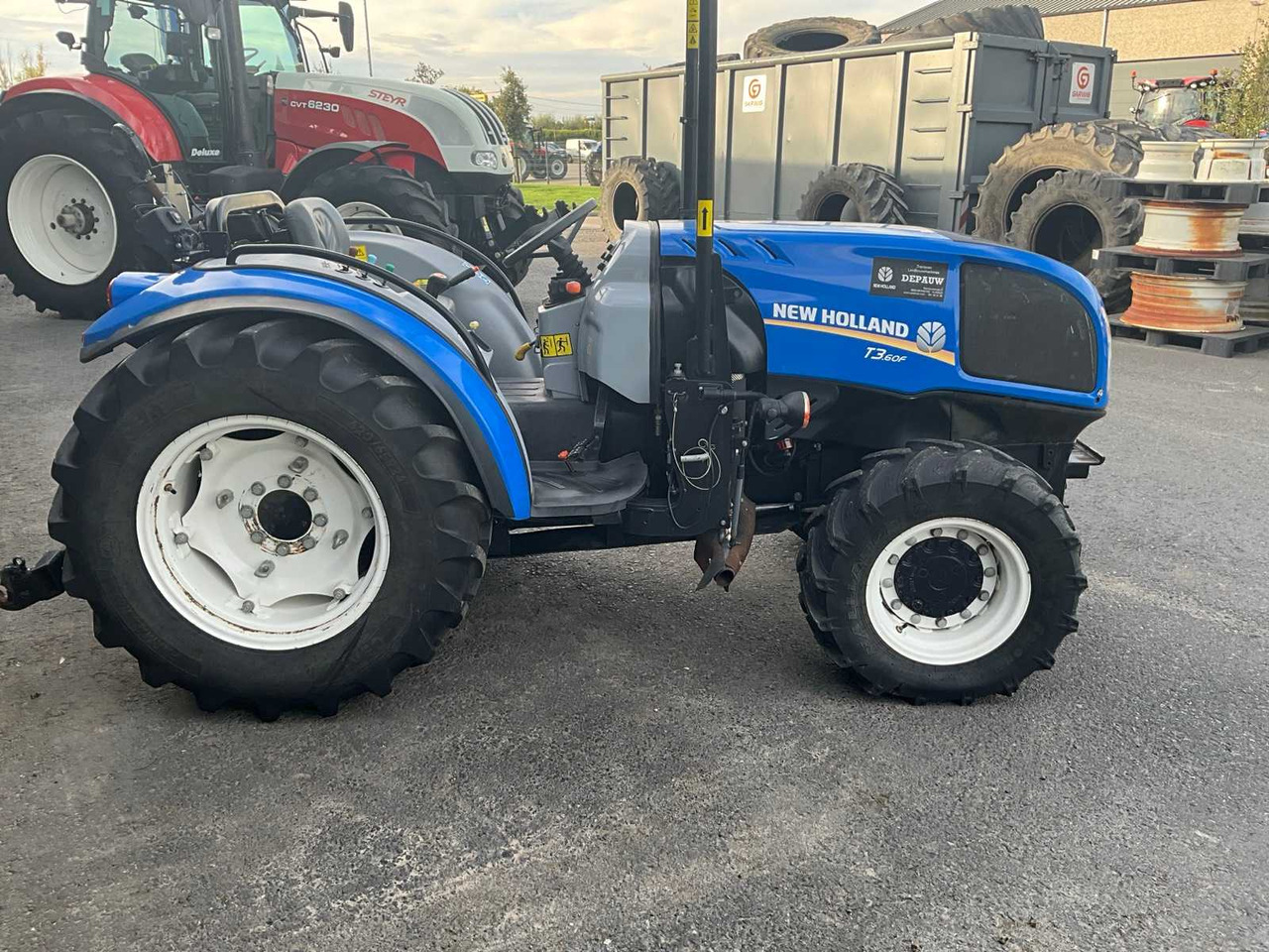 New Holland T3.60F - Máy cày mini: hình 4 New Holland T3.60F - Máy cày mini: hình 4
