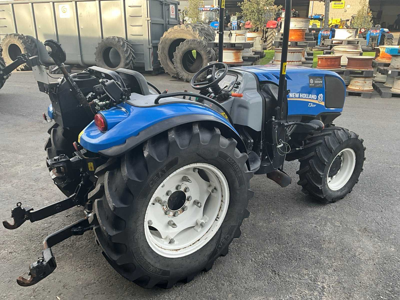 New Holland T3.60F - Máy cày mini: hình 5 New Holland T3.60F - Máy cày mini: hình 5
