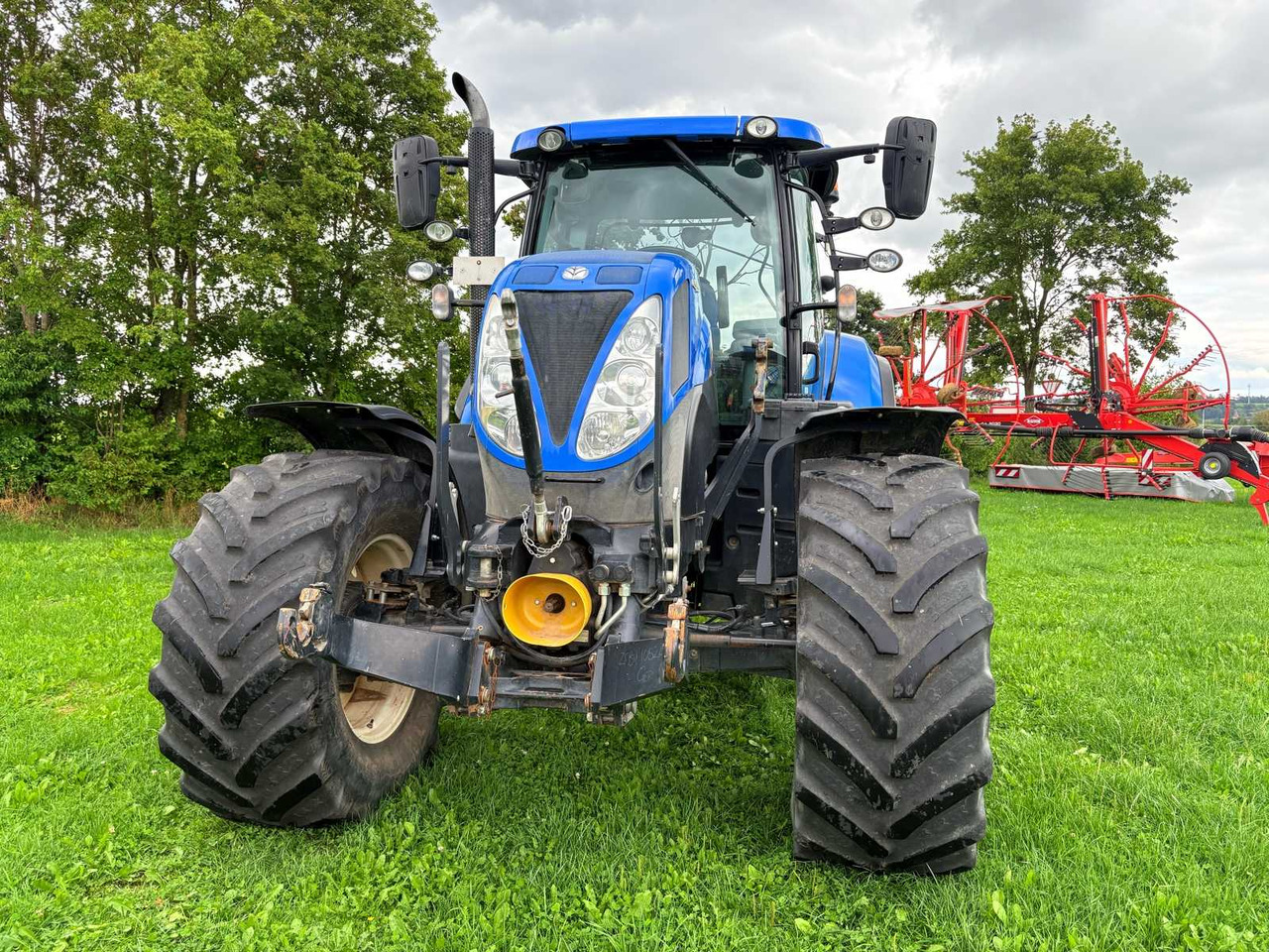 New Holland T7.210 AC - Máy cày: hình 4 New Holland T7.210 AC - Máy cày: hình 4