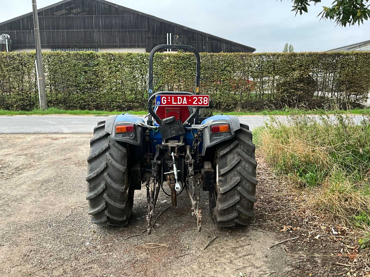 New Holland TCE50 - Máy cày mini: hình 4 New Holland TCE50 - Máy cày mini: hình 4