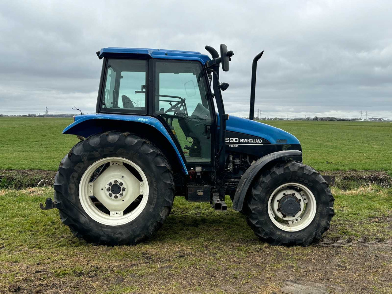 Máy cày New Holland ts90: hình 7