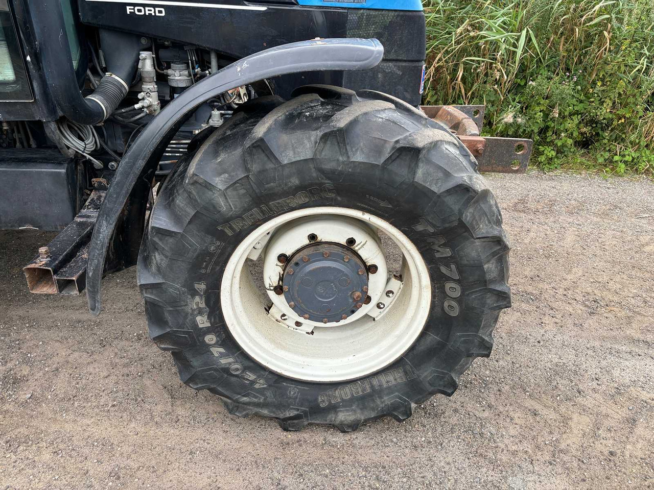 Máy cày New Holland ts90: hình 30