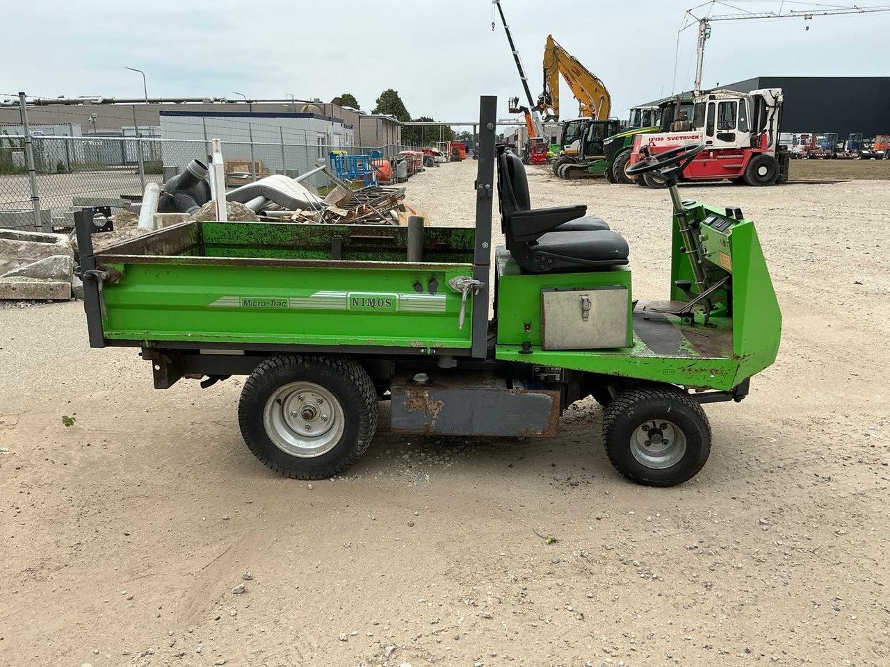 Nimos Micro-trac - Toa kéo trang trại: hình 4 Nimos Micro-trac - Toa kéo trang trại: hình 4