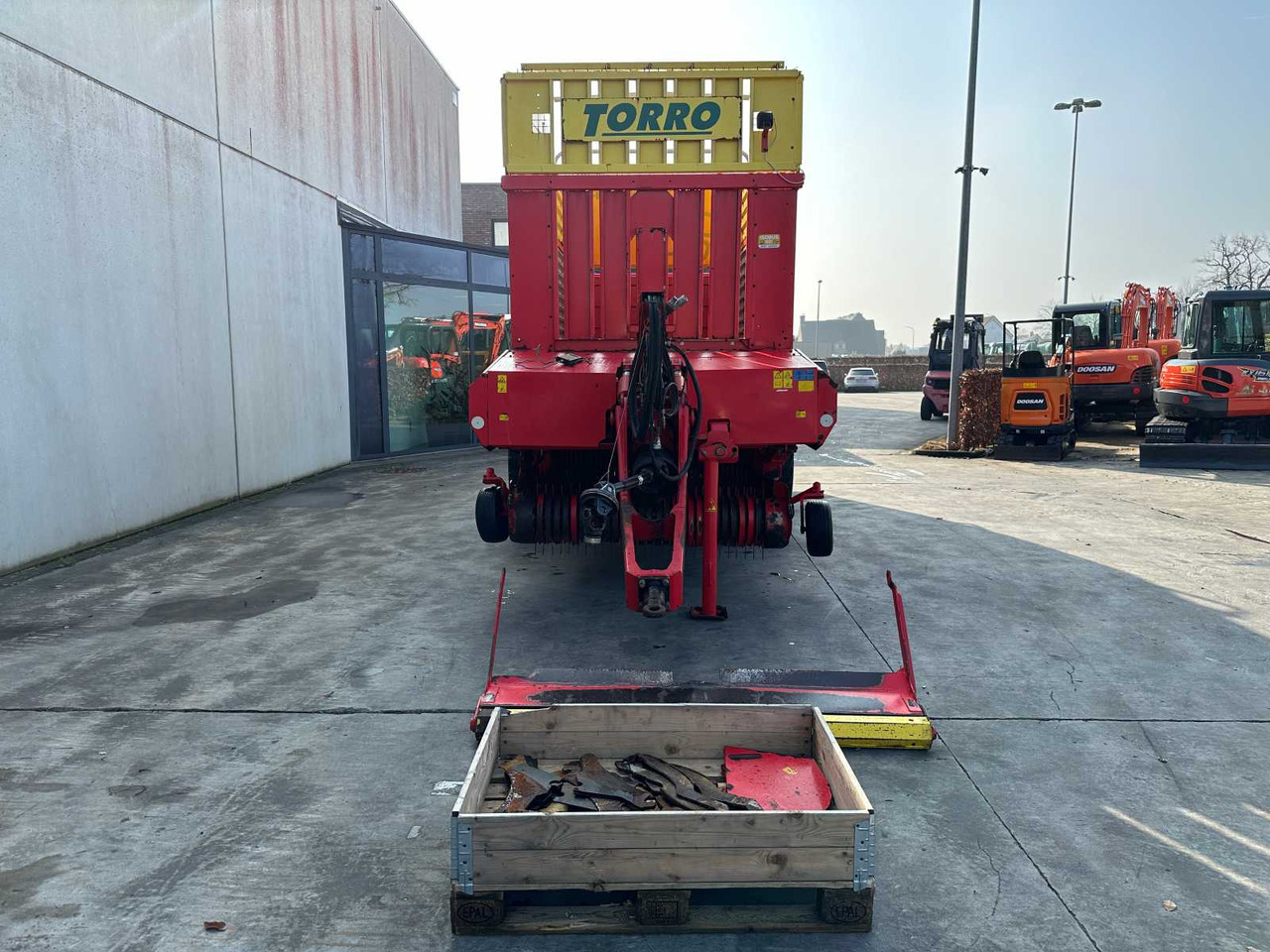 Pottinger Torro 5100L - Toa kéo trang trại: hình 2 Pottinger Torro 5100L - Toa kéo trang trại: hình 2