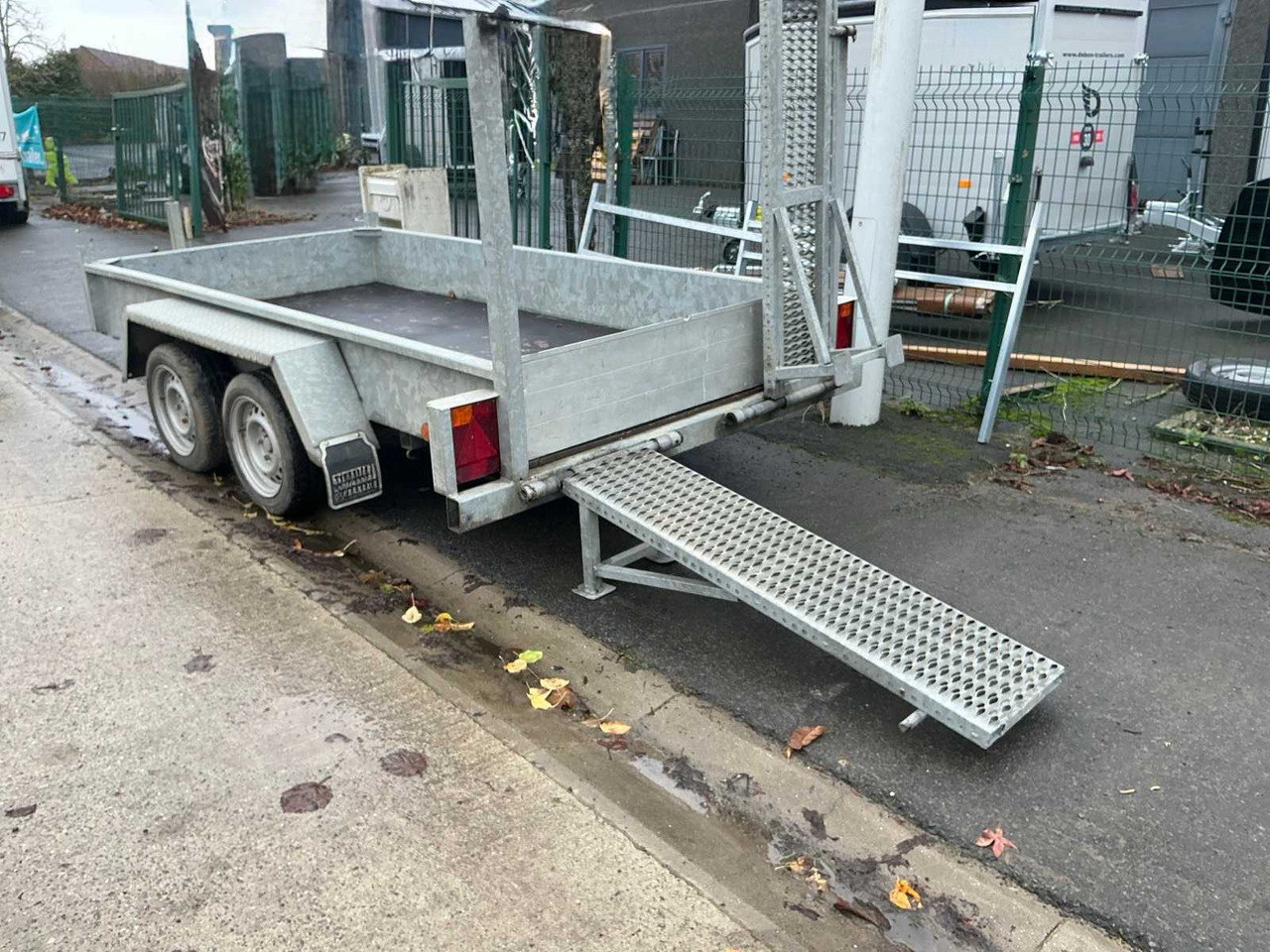 2006 LUPAT A30 MACHINE TRANSPORTER TRAILER - Rơ moóc: hình 4 2006 LUPAT A30 MACHINE TRANSPORTER TRAILER - Rơ moóc: hình 4