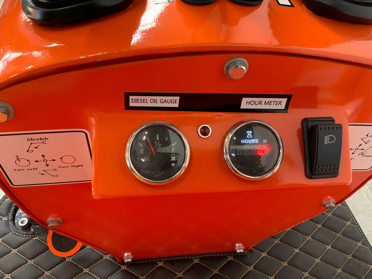Máy xúc mini RTE 10T: hình 9