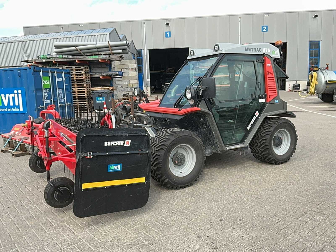 Reform Metrac H75 - Máy cày: hình 1 Reform Metrac H75 - Máy cày: hình 1