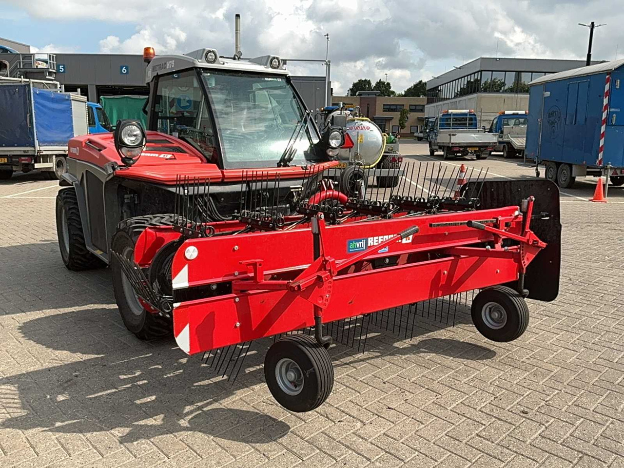 Reform Metrac H75 - Máy cày: hình 5 Reform Metrac H75 - Máy cày: hình 5