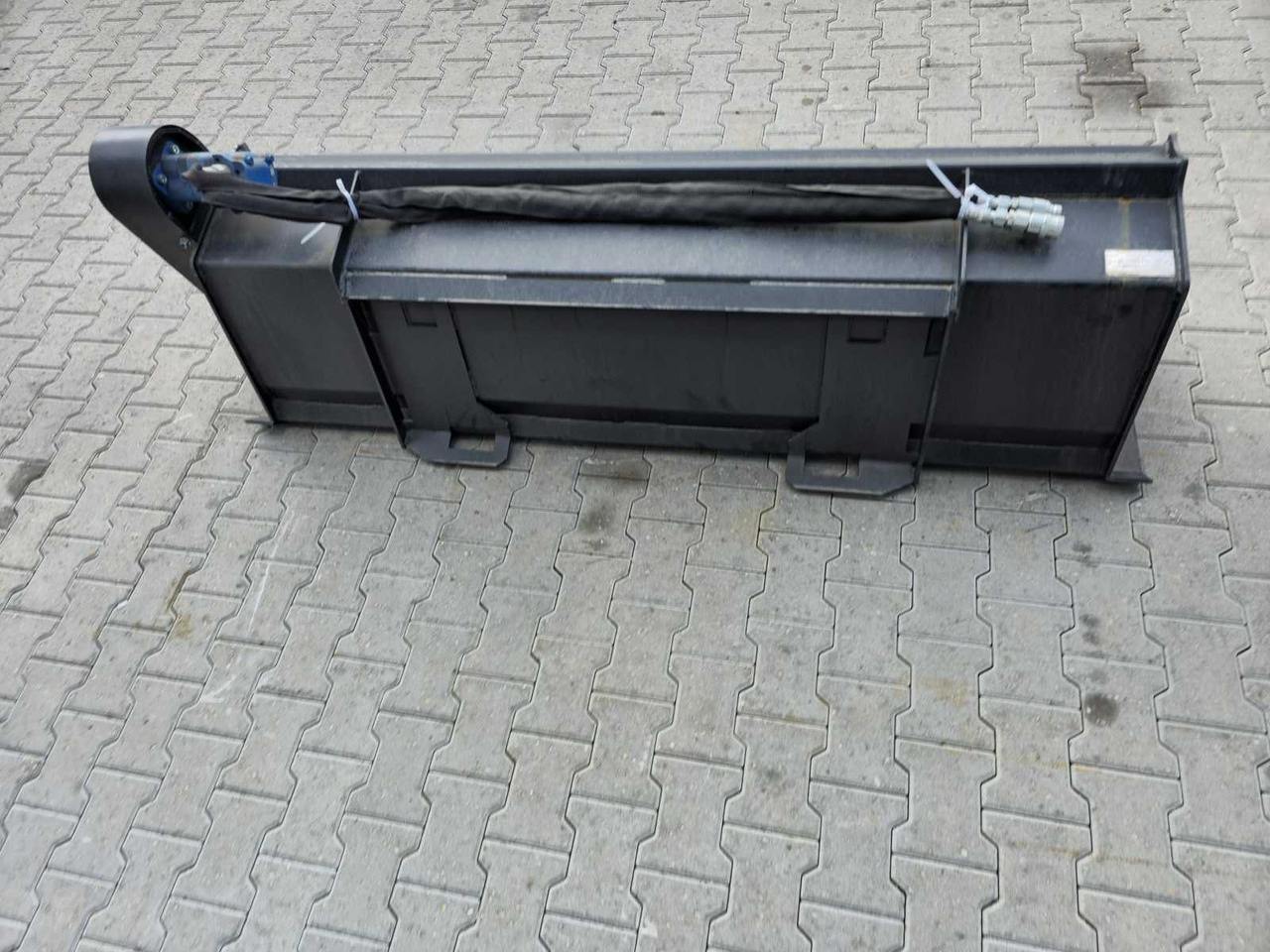 Rhino-Cross 660x2160x750 - Thiết bị xới đất: hình 5 Rhino-Cross 660x2160x750 - Thiết bị xới đất: hình 5