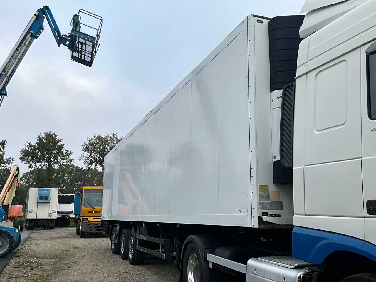 2007 SCHMITZ SKO 24 CONDITIONED SEMI-TRAILER - Sơ mi rơ moóc: hình 5 2007 SCHMITZ SKO 24 CONDITIONED SEMI-TRAILER - Sơ mi rơ moóc: hình 5