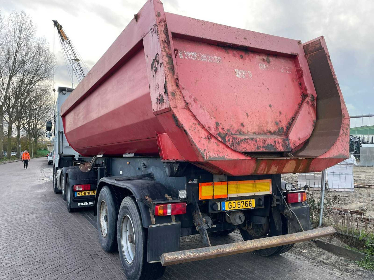 REISCH - 2007 - RHKS-32/18 TIPPER - SEMI-TRAILER - Sơ mi rơ moóc: hình 5 REISCH - 2007 - RHKS-32/18 TIPPER - SEMI-TRAILER - Sơ mi rơ moóc: hình 5