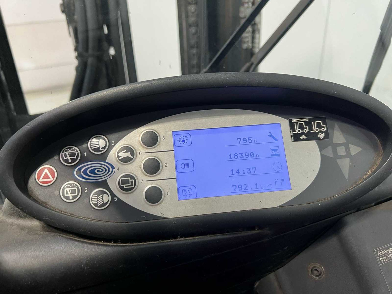 STILL - 2017 - RX 20-18 - FORKLIFT - TRIPLEX - FORK SETTER - SIDE-SHIFT - FREE-LIFT - Xe nâng: hình 5 STILL - 2017 - RX 20-18 - FORKLIFT - TRIPLEX - FORK SETTER - SIDE-SHIFT - FREE-LIFT - Xe nâng: hình 5