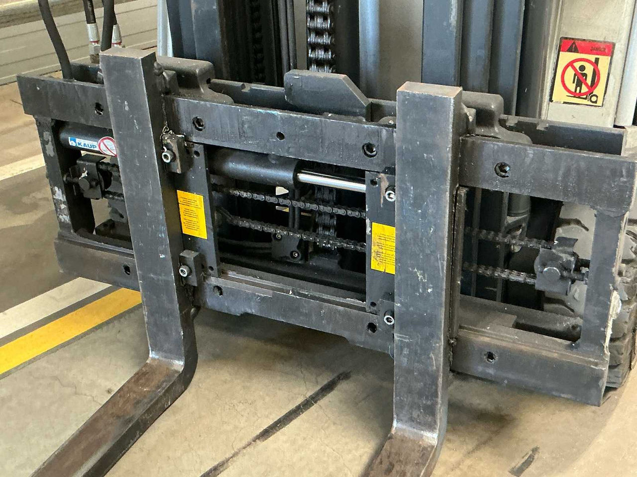 STILL - RX50-15 - FORKLIFT TRUCKS - 2005 - Xe nâng: hình 5 STILL - RX50-15 - FORKLIFT TRUCKS - 2005 - Xe nâng: hình 5