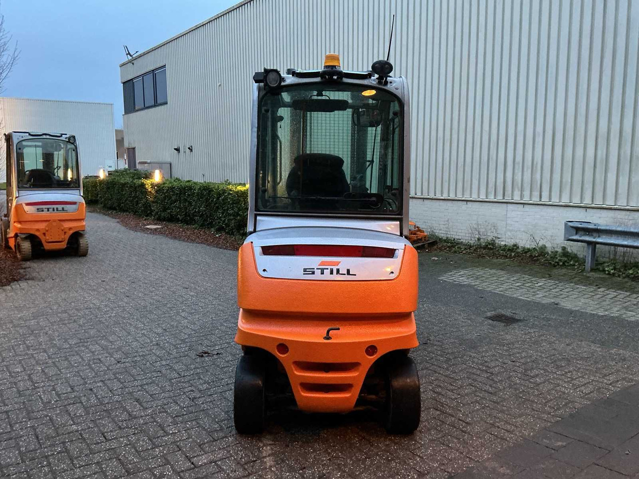 STILL - RX60-40 - FORKLIFT TRUCKS - 2009 - Xe nâng: hình 4 STILL - RX60-40 - FORKLIFT TRUCKS - 2009 - Xe nâng: hình 4