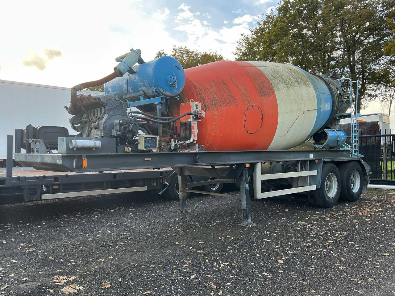 Schnitzel MI 362 - Xe trộn bê tông: hình 1 Schnitzel MI 362 - Xe trộn bê tông: hình 1