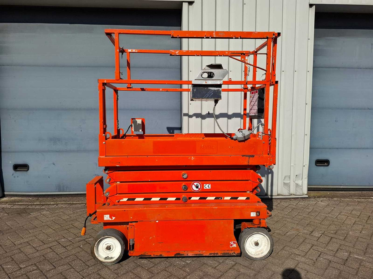 Skyjack SJ 3219 - Nền bục trên không: hình 5 Skyjack SJ 3219 - Nền bục trên không: hình 5