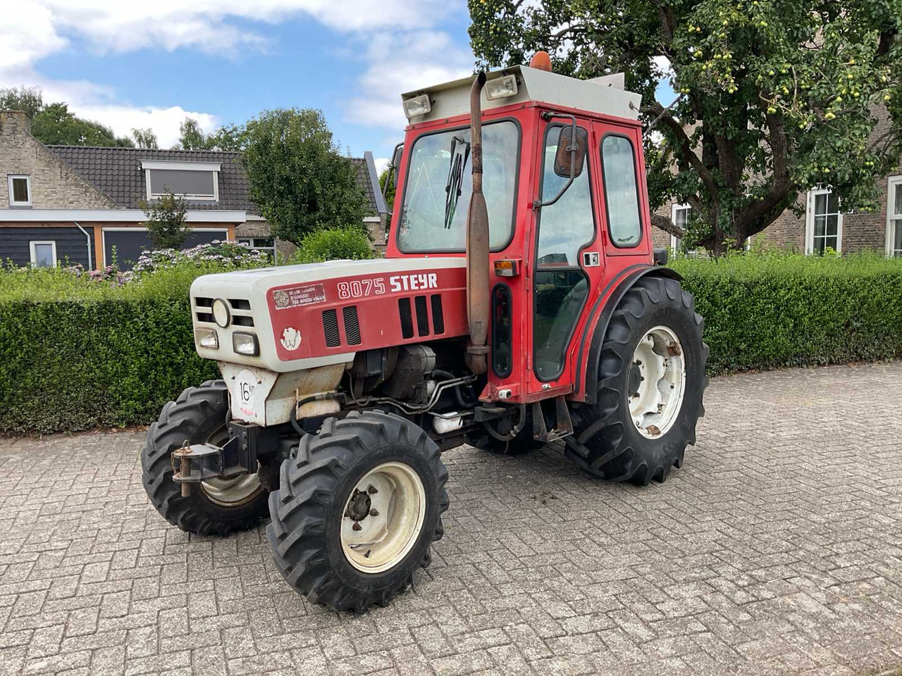 Steyr 8075 - Máy cày mini: hình 1 Steyr 8075 - Máy cày mini: hình 1