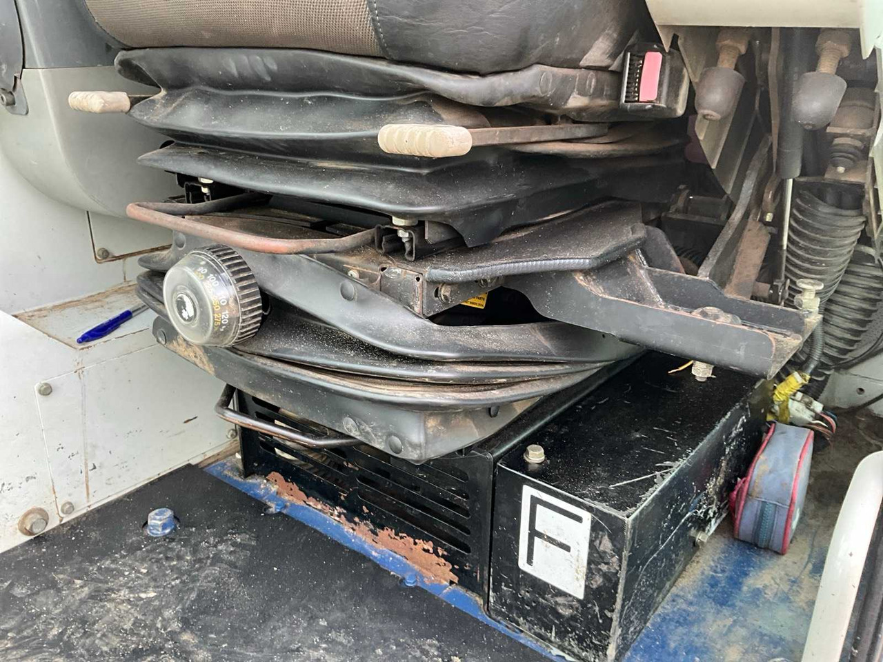 Xe ben đổ mini TEKEUCHI TCR50 ROTARY TRACK DUMPER: hình 14