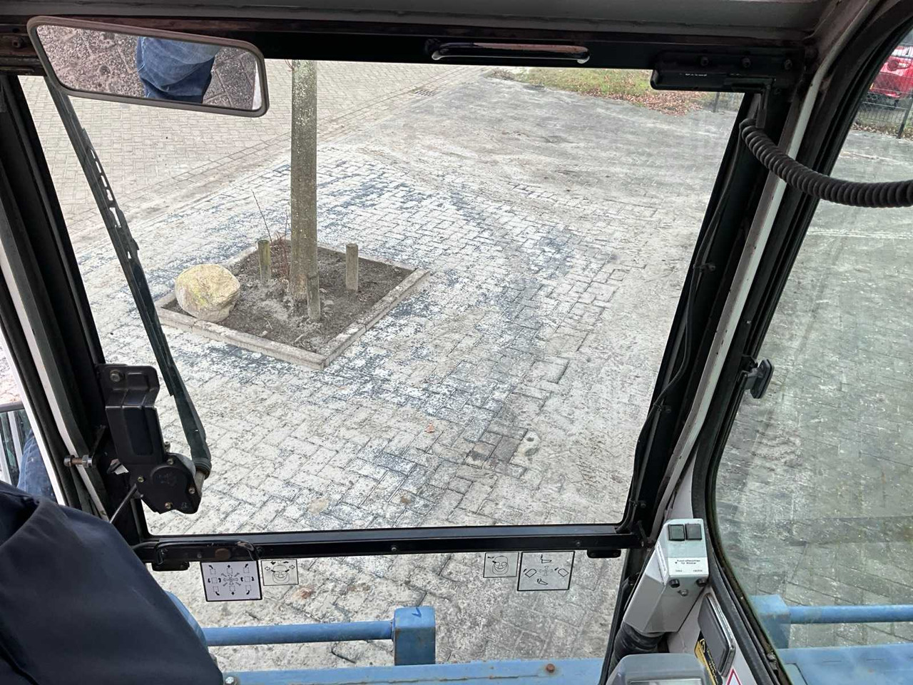 Xe ben đổ mini TEKEUCHI TCR50 ROTARY TRACK DUMPER: hình 18