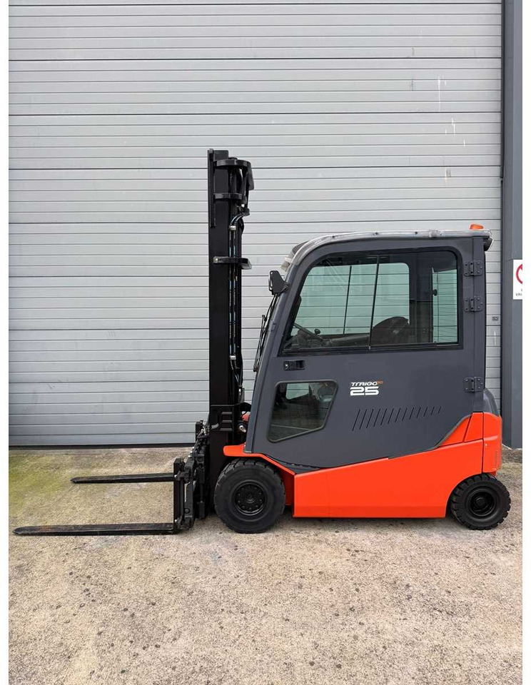 TOYOTA - 2013 - 8-FBMT-25 - FORK POSITIONER, SIDE-SHIFT - FORKLIFT - Xe nâng: hình 2 TOYOTA - 2013 - 8-FBMT-25 - FORK POSITIONER, SIDE-SHIFT - FORKLIFT - Xe nâng: hình 2