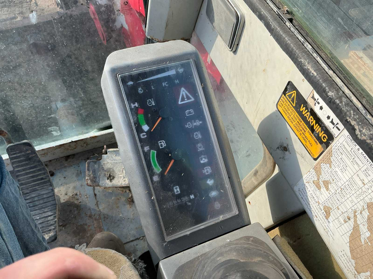 Máy xúc bánh xích Takeuchi TB175: hình 11
