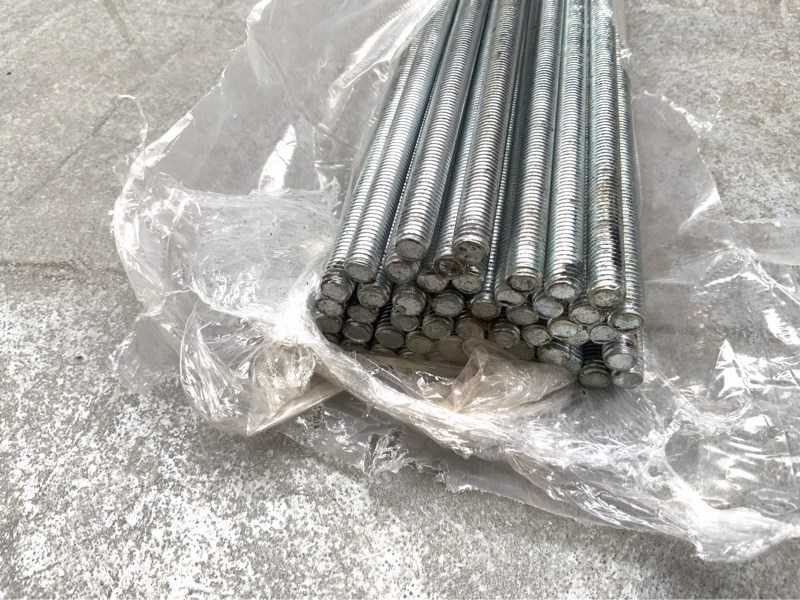 Threaded rod M8 (1000x) - Trang thiết bị xây dựng: hình 4 Threaded rod M8 (1000x) - Trang thiết bị xây dựng: hình 4