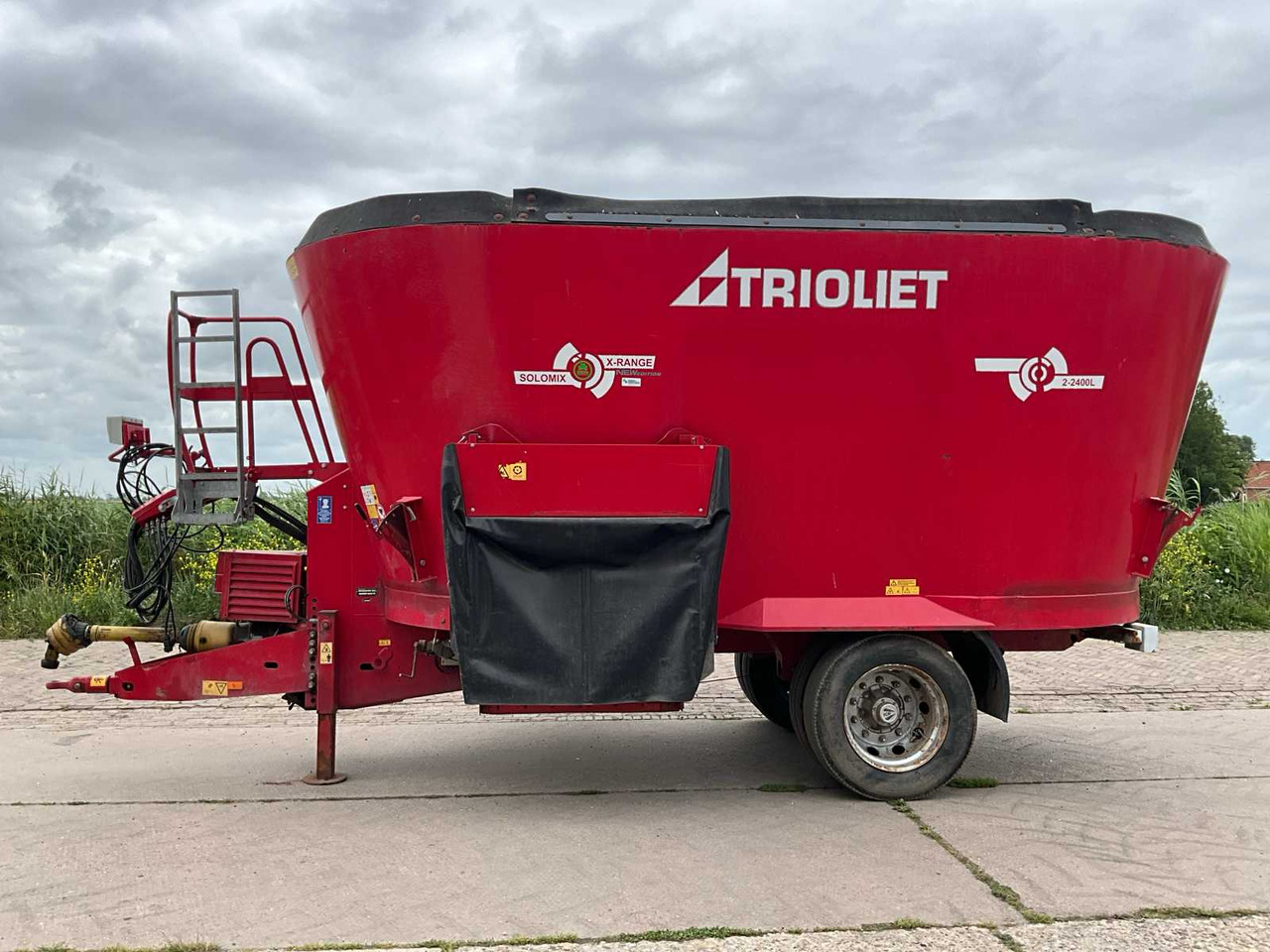 Trioliet Solomix 2-2400L X Range - Xe trộn thức ăn gia súc: hình 5 Trioliet Solomix 2-2400L X Range - Xe trộn thức ăn gia súc: hình 5