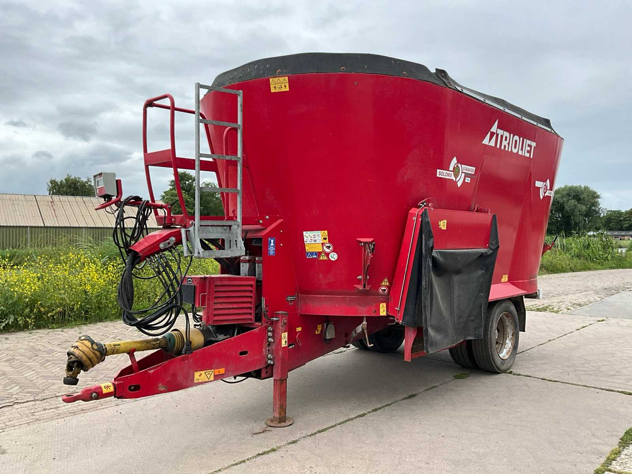 Trioliet Solomix 2-2400L X Range - Xe trộn thức ăn gia súc: hình 2 Trioliet Solomix 2-2400L X Range - Xe trộn thức ăn gia súc: hình 2