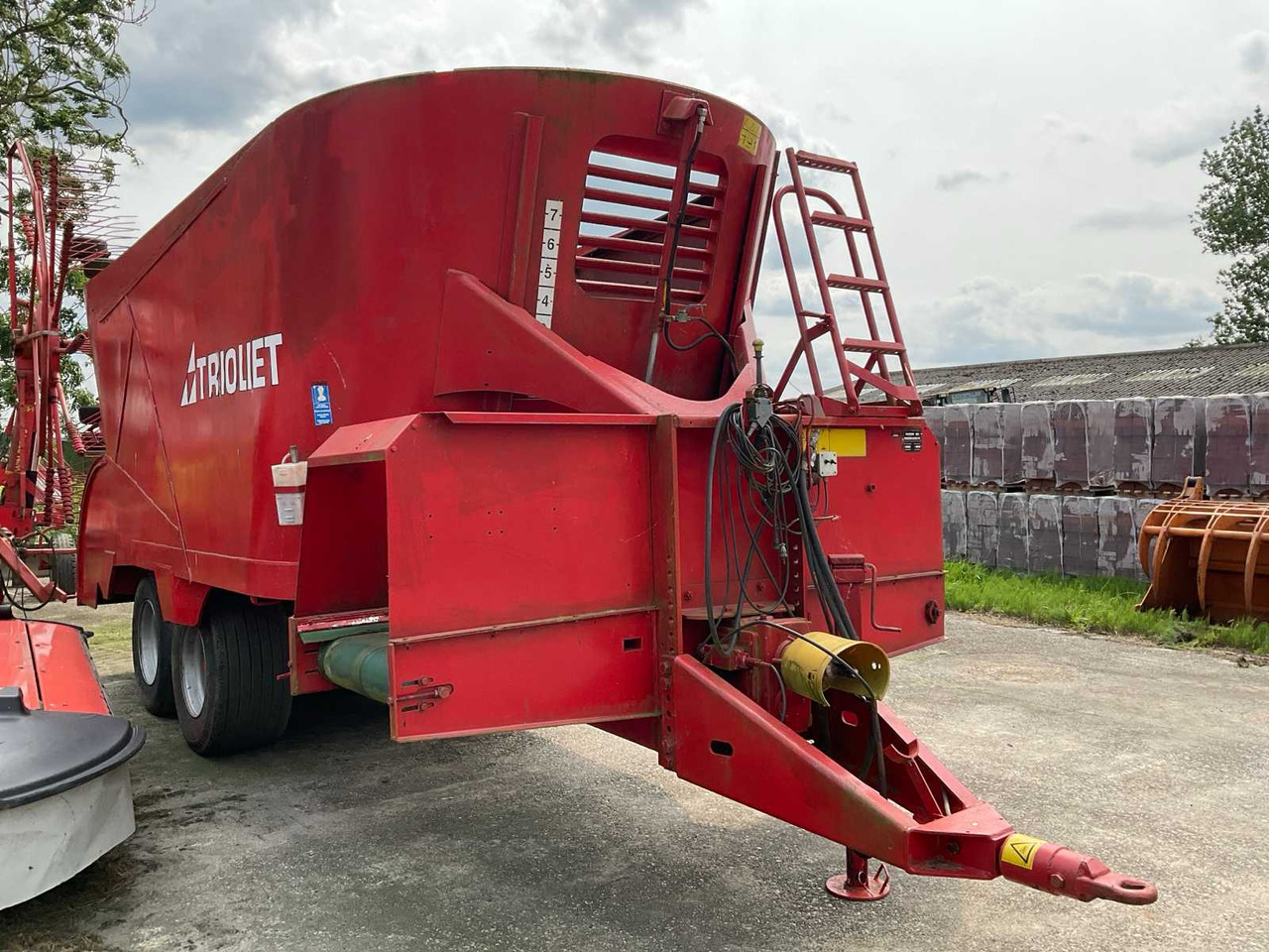 Trioliet TM2-1600 - Xe trộn thức ăn gia súc: hình 4 Trioliet TM2-1600 - Xe trộn thức ăn gia súc: hình 4