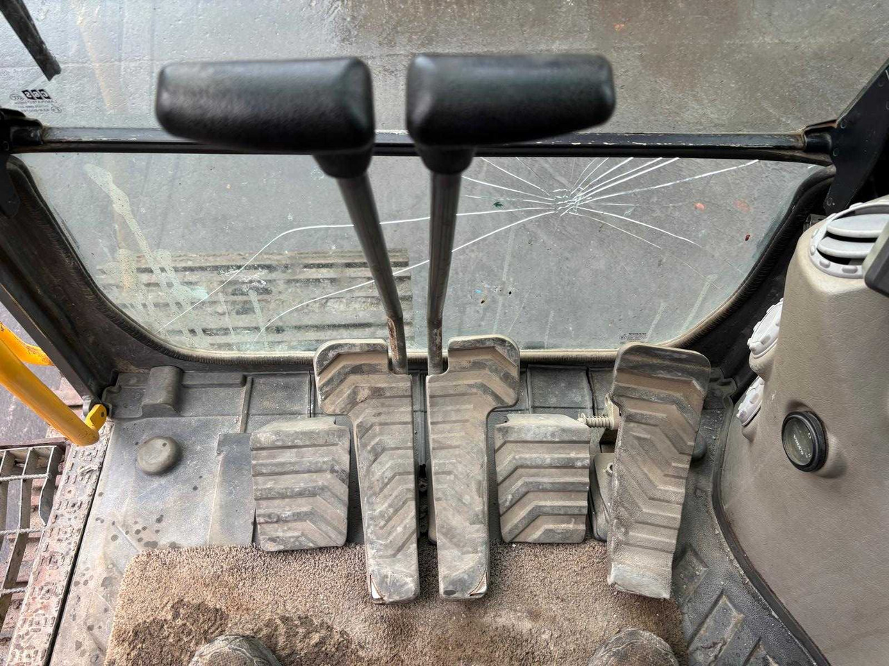 Máy xúc VOLVO - 2007 - EC180CL - CRAWLER EXCAVATOR: hình 22