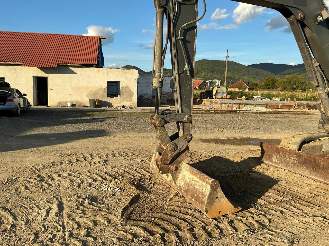 Máy xúc VOLVO - ECR 88D - MIDI-EXCAVATOR - 2017: hình 7 Máy xúc VOLVO - ECR 88D - MIDI-EXCAVATOR - 2017: hình 7