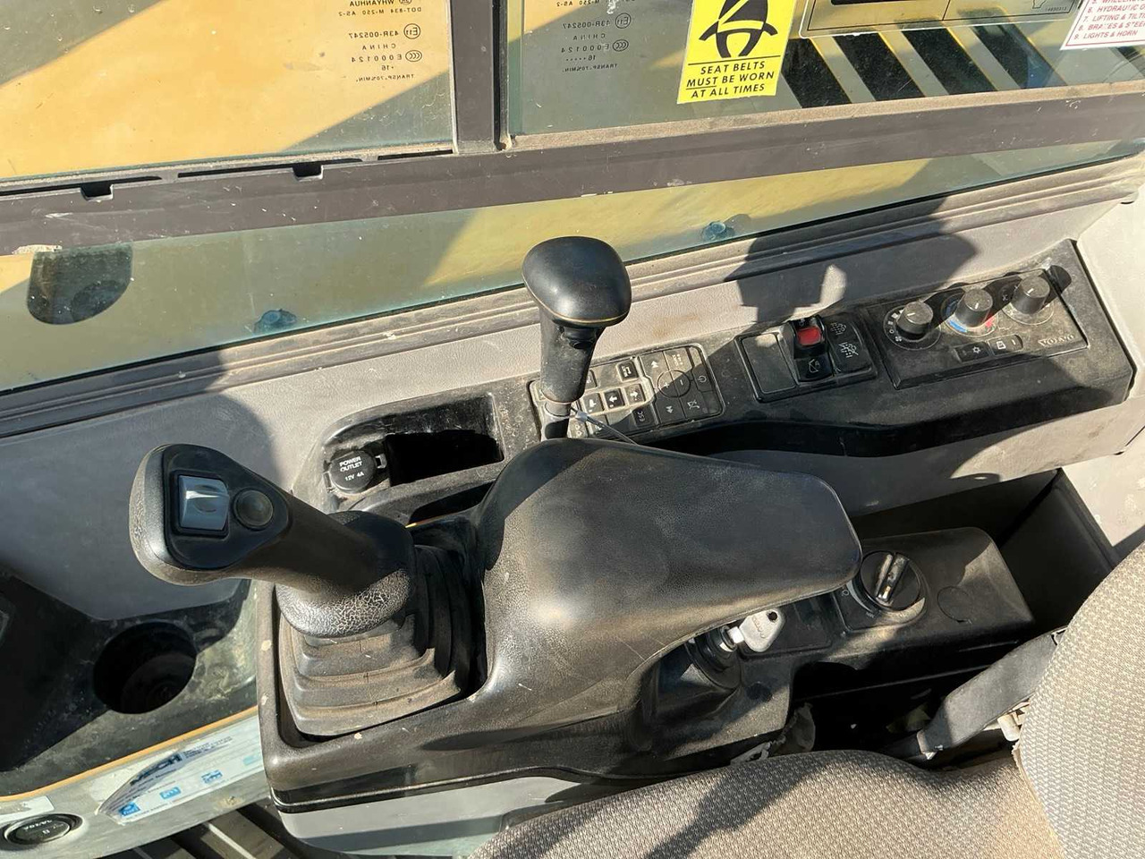 Máy xúc VOLVO - ECR 88D - MIDI-EXCAVATOR - 2017: hình 33 Máy xúc VOLVO - ECR 88D - MIDI-EXCAVATOR - 2017: hình 33