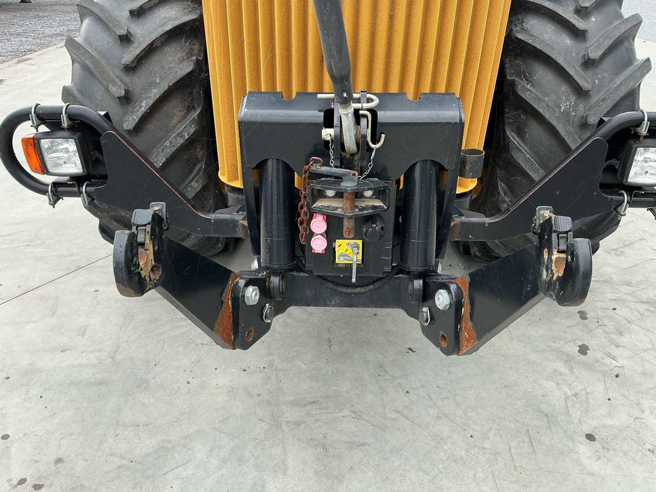 Máy cày Versatile 315 HP: hình 28 Máy cày Versatile 315 HP: hình 28