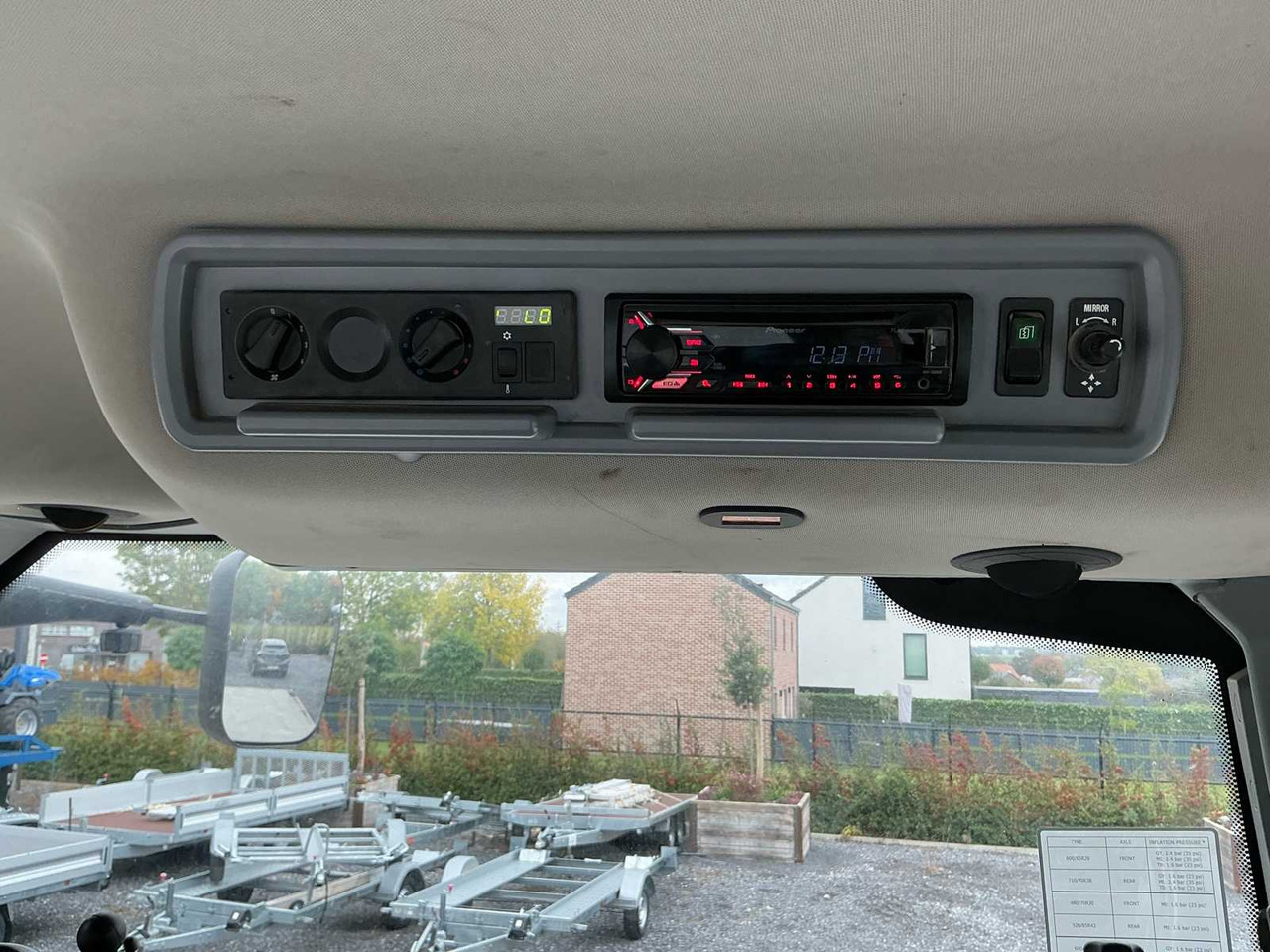 Máy cày Versatile 315 HP: hình 46 Máy cày Versatile 315 HP: hình 46