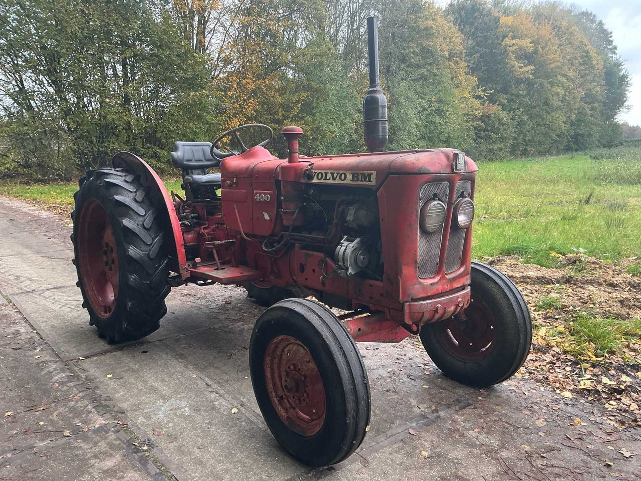 Volvo BM400 - Máy cày: hình 3 Volvo BM400 - Máy cày: hình 3