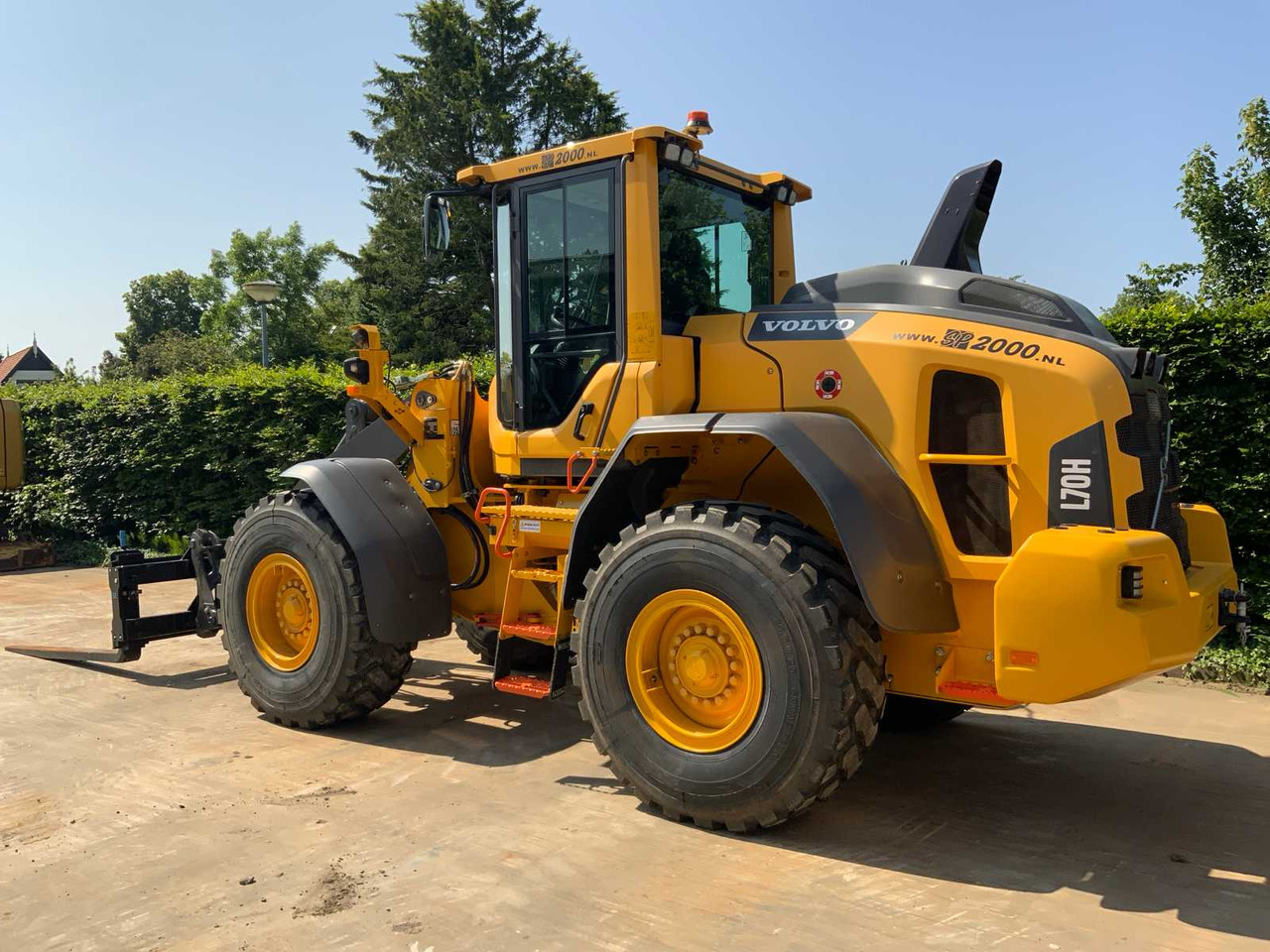 Volvo L70H - Máy xúc lật bánh lốp: hình 5 Volvo L70H - Máy xúc lật bánh lốp: hình 5
