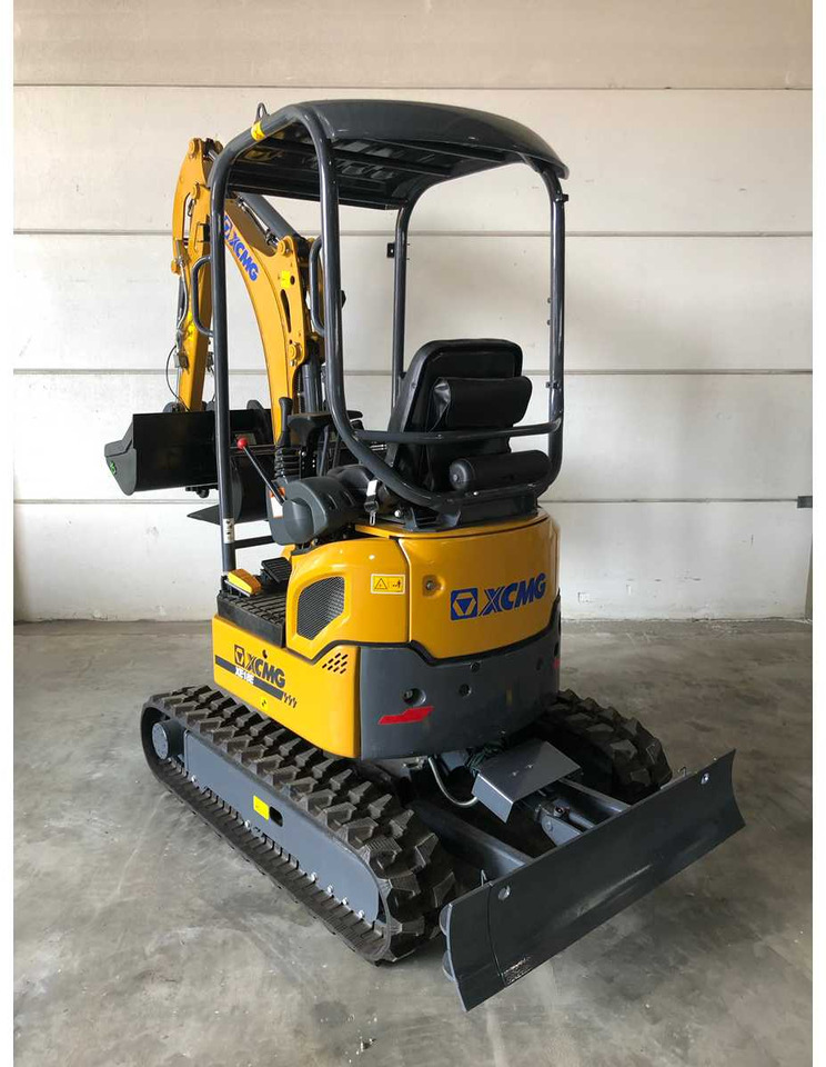 XCMG XE18E - Máy xúc bánh xích: hình 4 XCMG XE18E - Máy xúc bánh xích: hình 4