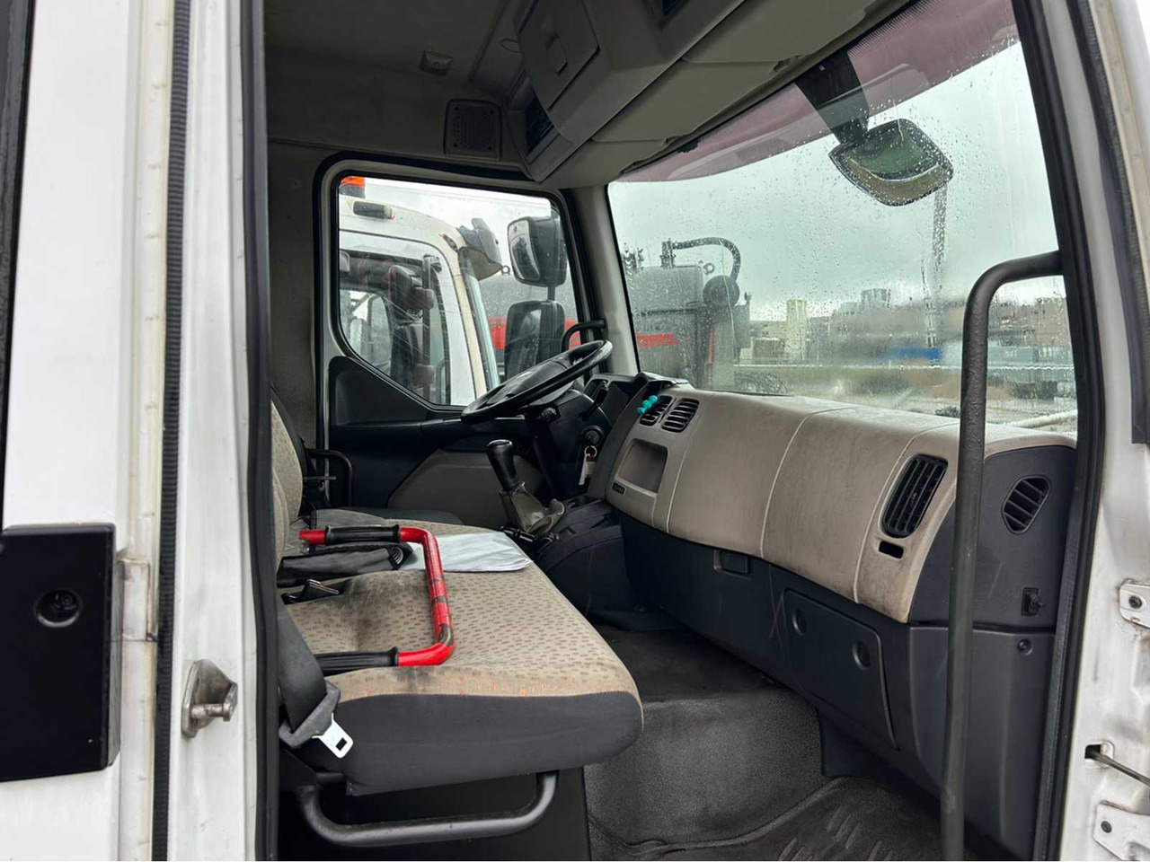 2007 RENAULT MIDLUM 190-08 EL TRUCK - Xe tải: hình 3 2007 RENAULT MIDLUM 190-08 EL TRUCK - Xe tải: hình 3