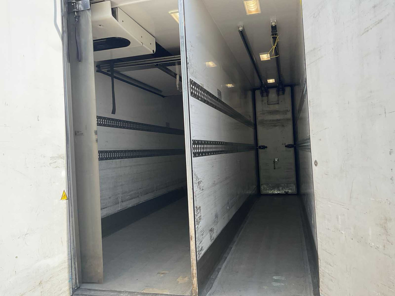 Xe tải 2015 IVECO 190EL FRIDGE TRUCK: hình 34