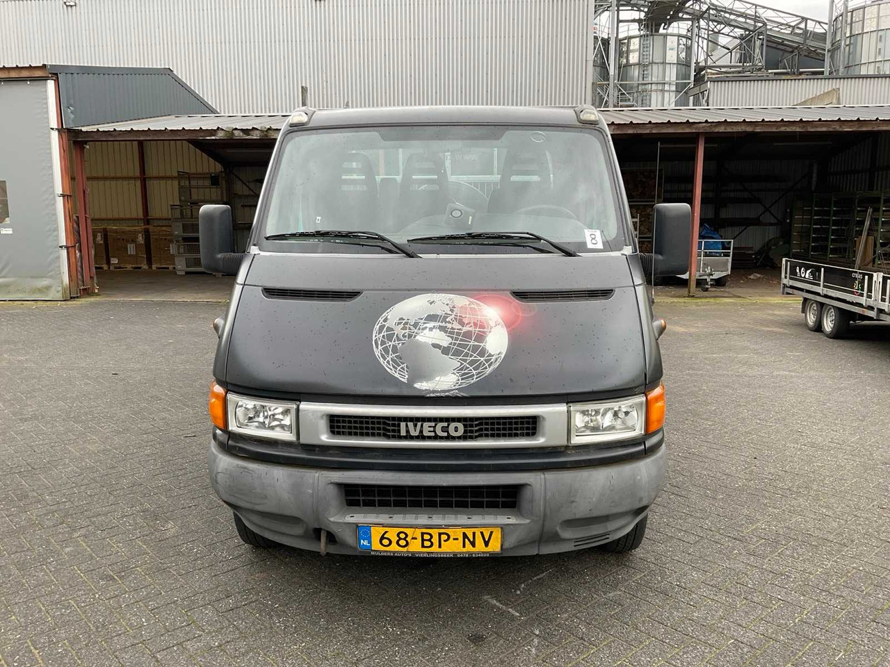 2004 IVECO DAILY BE TRACTOR WITH TRAILER - Xe tải nhỏ: hình 2 2004 IVECO DAILY BE TRACTOR WITH TRAILER - Xe tải nhỏ: hình 2