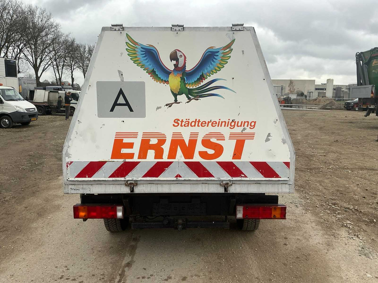 2004 MERCEDES-BENZ CDI GARBAGE TRUCK - Xe tải nhỏ: hình 5 2004 MERCEDES-BENZ CDI GARBAGE TRUCK - Xe tải nhỏ: hình 5