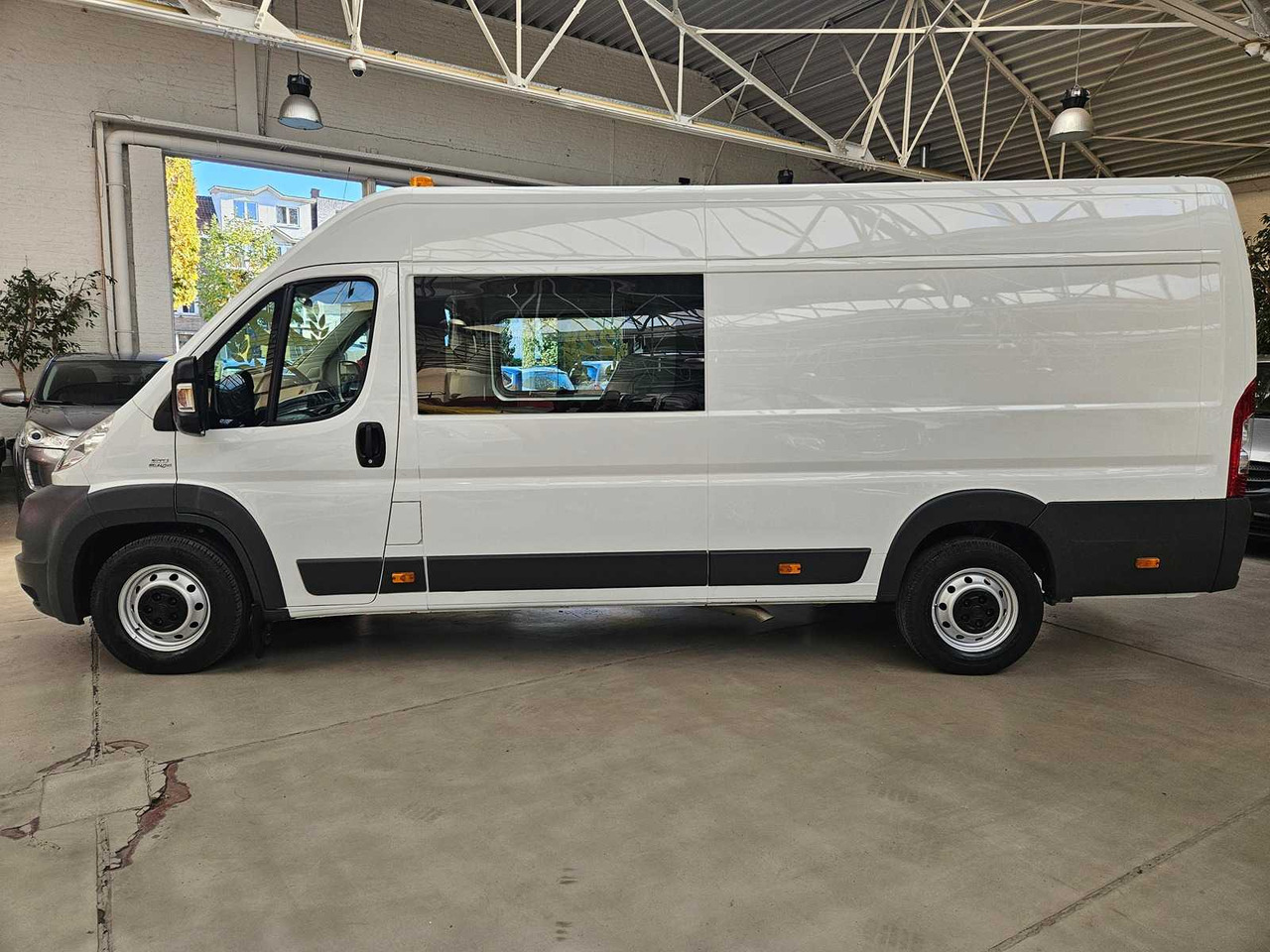 2013 FIAT DUCATO - DOUBLE CAB !! 52,000KM!! - Xe tải nhỏ: hình 2 2013 FIAT DUCATO - DOUBLE CAB !! 52,000KM!! - Xe tải nhỏ: hình 2