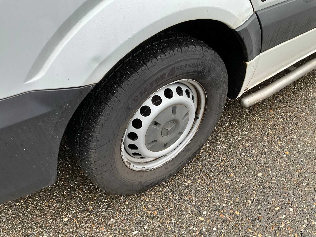 Xe tải nhỏ 2015 MERCEDES-BENZ SPRINTER 313CDI COMMERCIAL VEHICLE V-772-GR: hình 9