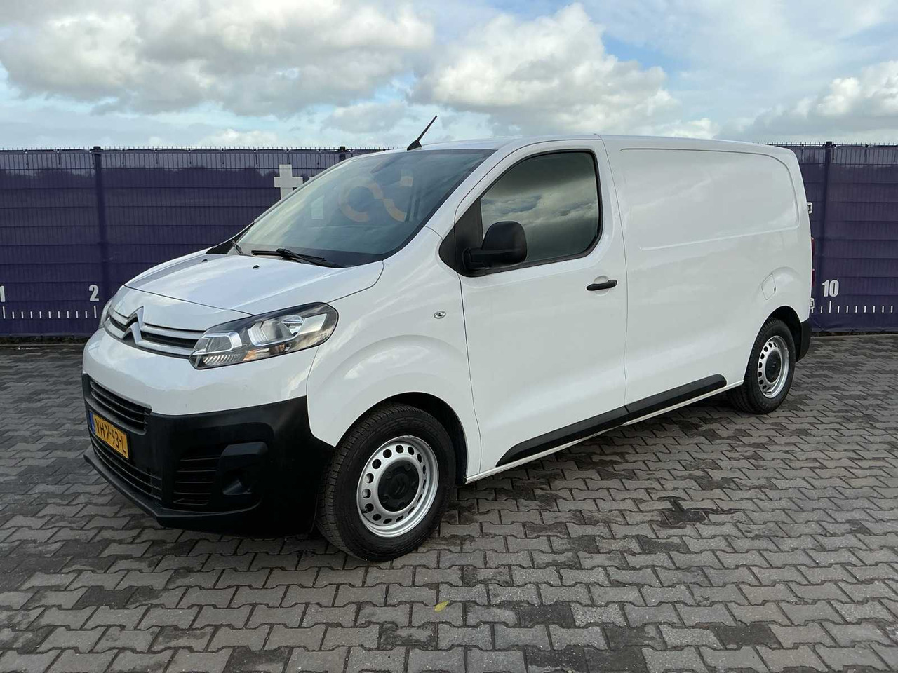 2020 - CITROEN - JUMPY - 1.5 BLUEHDI CLUB - COMMERCIAL VEHICLE - Xe tải nhỏ: hình 1 2020 - CITROEN - JUMPY - 1.5 BLUEHDI CLUB - COMMERCIAL VEHICLE - Xe tải nhỏ: hình 1