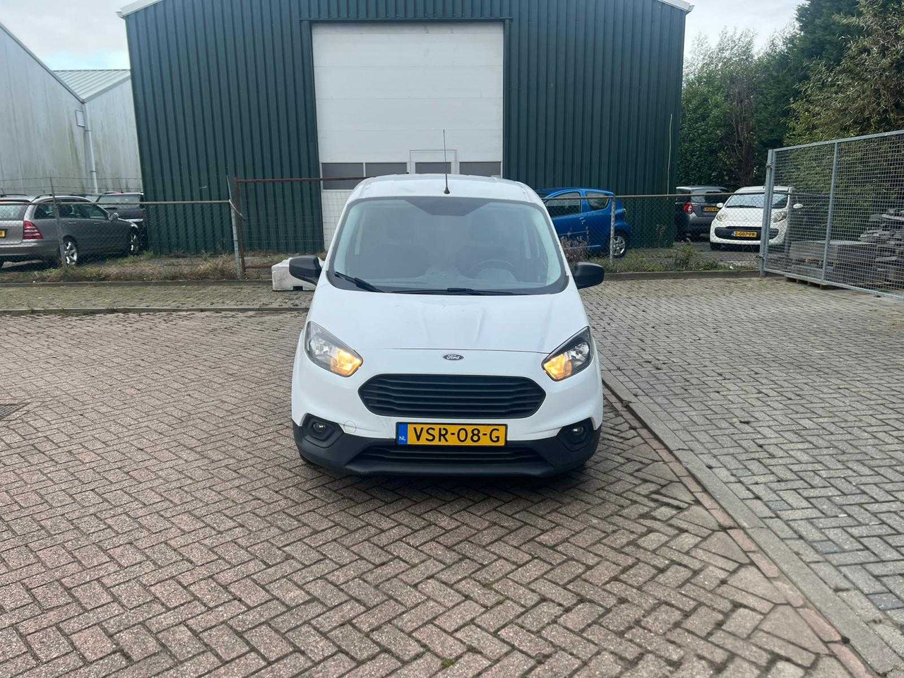 FORD - 1.5 TDCI AMBIENTE START&STOP - TRANSIT COURIER, VSR-08-G - Xe tải nhỏ: hình 2 FORD - 1.5 TDCI AMBIENTE START&STOP - TRANSIT COURIER, VSR-08-G - Xe tải nhỏ: hình 2