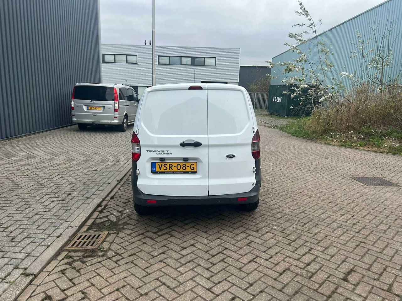 FORD - 1.5 TDCI AMBIENTE START&STOP - TRANSIT COURIER, VSR-08-G - Xe tải nhỏ: hình 5 FORD - 1.5 TDCI AMBIENTE START&STOP - TRANSIT COURIER, VSR-08-G - Xe tải nhỏ: hình 5