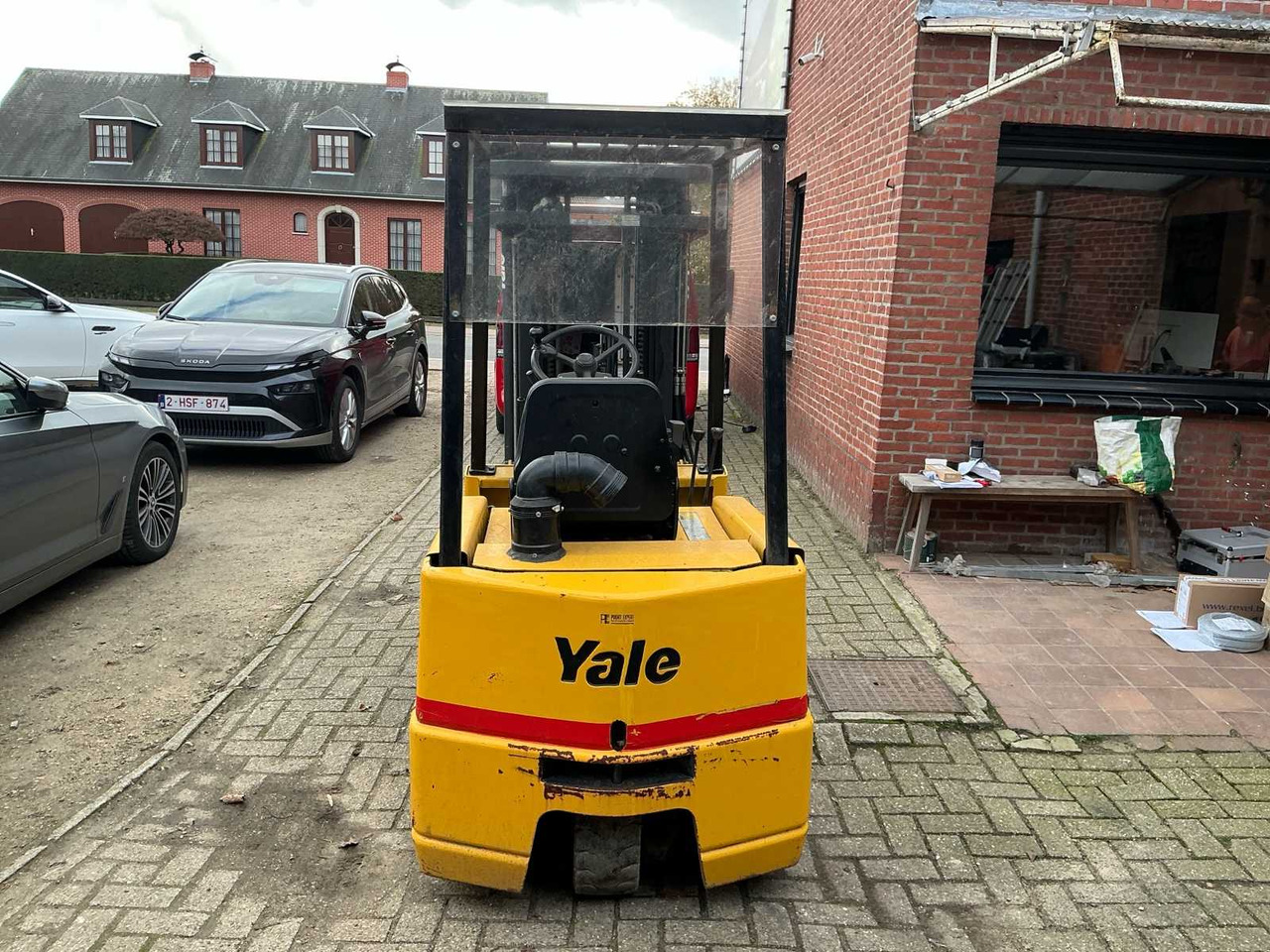 YALE ERP15RCL FORKLIFT - Xe nâng: hình 4 YALE ERP15RCL FORKLIFT - Xe nâng: hình 4