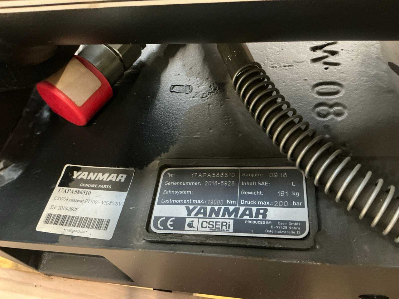 YANMAR - Máy xúc mini: hình 3 YANMAR - Máy xúc mini: hình 3